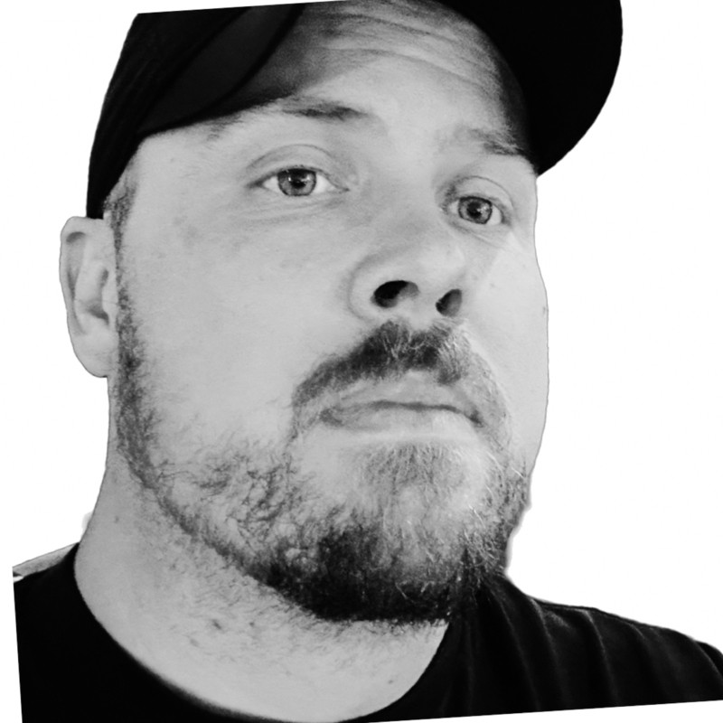 Erik Sagen headshot